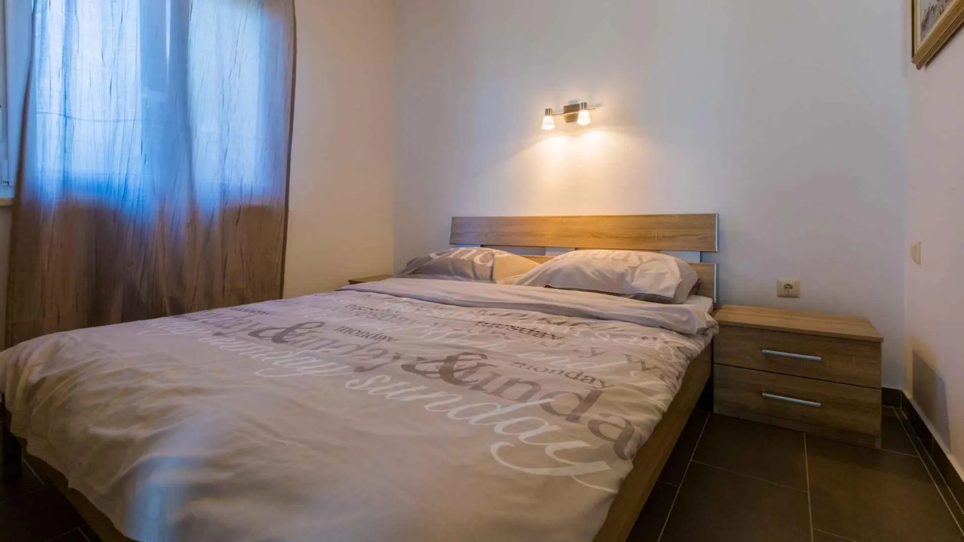 Apartments In Dramalj 39042