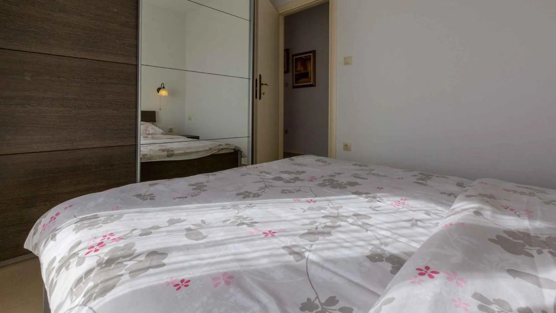 Apartments In Dramalj 39042