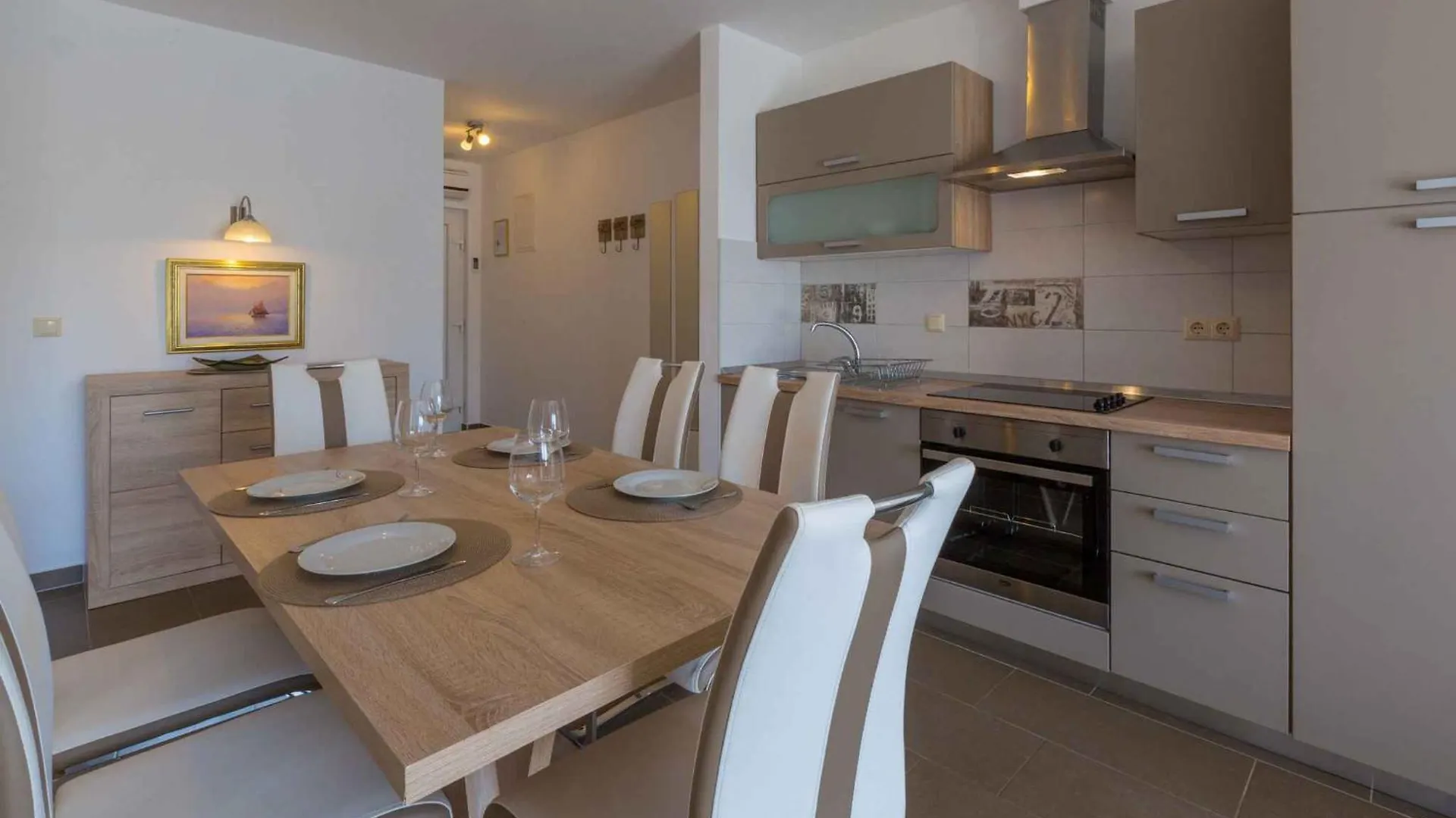 Apartments In Dramalj 39042
